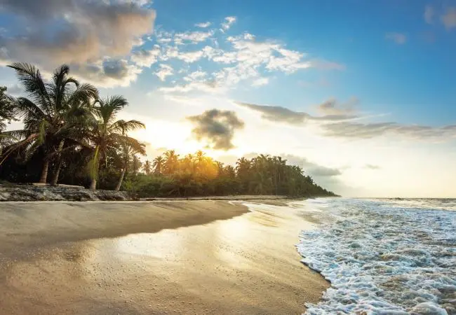 Atardecer en playa de Palomino La Guajira Colombia